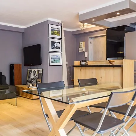 Vieux - 1 Bedroom Apartment-terrace-parking * ليل
